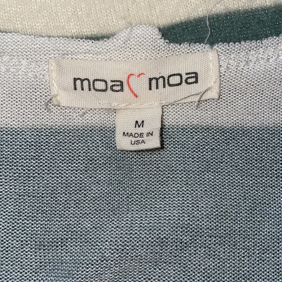 Moa Moa women’s long sleeve sweater blouse.  size medium. - Picture 3 of 4